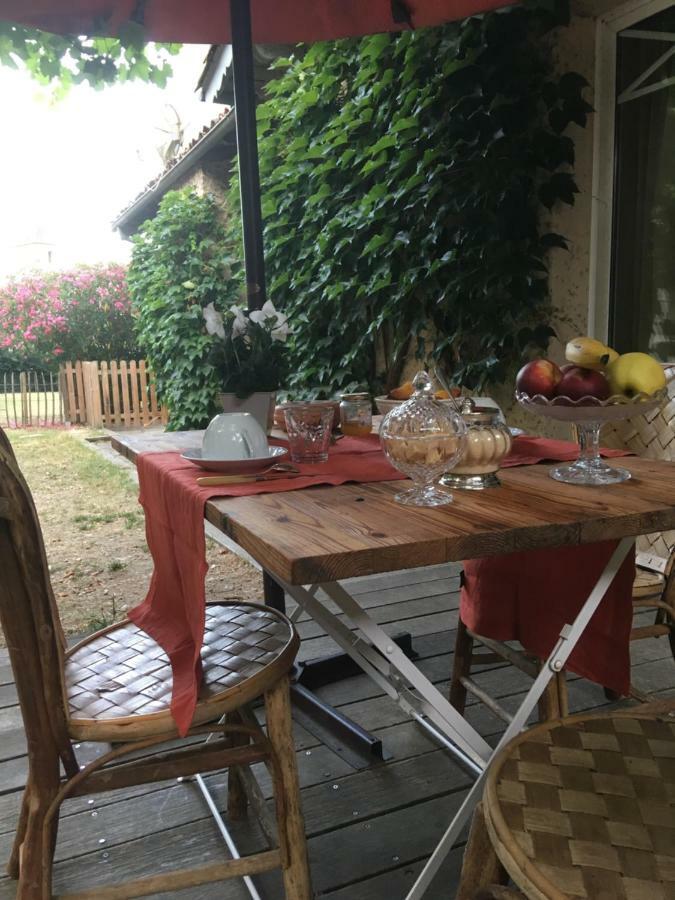 Le Clos Du Gorion Hotel Saint-Sulpice-et-Cameyrac Luaran gambar